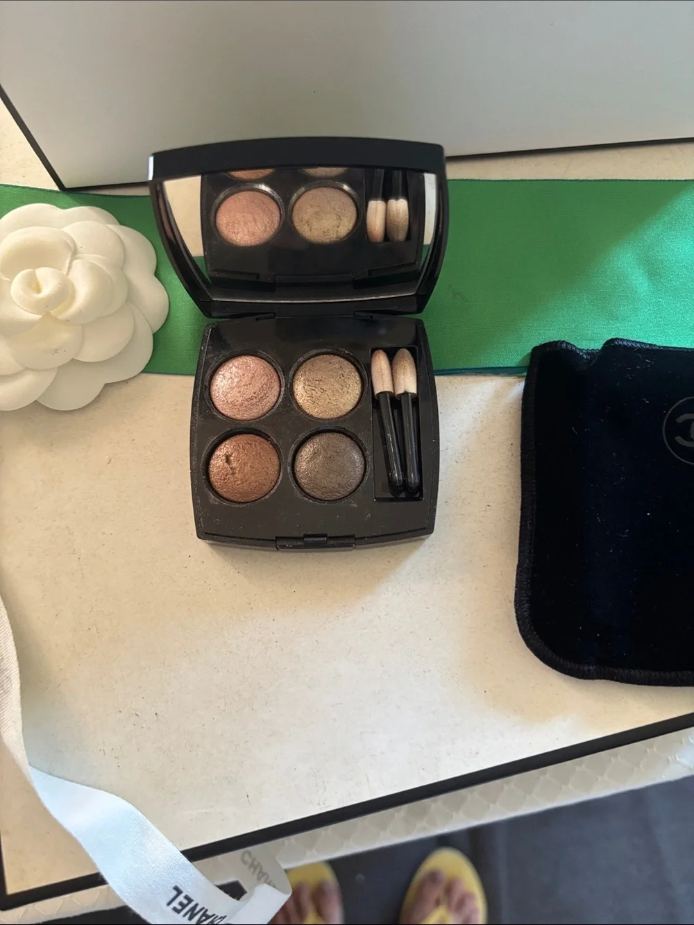 CHANEL Black Compact Case with White CC Emblem eye shadows